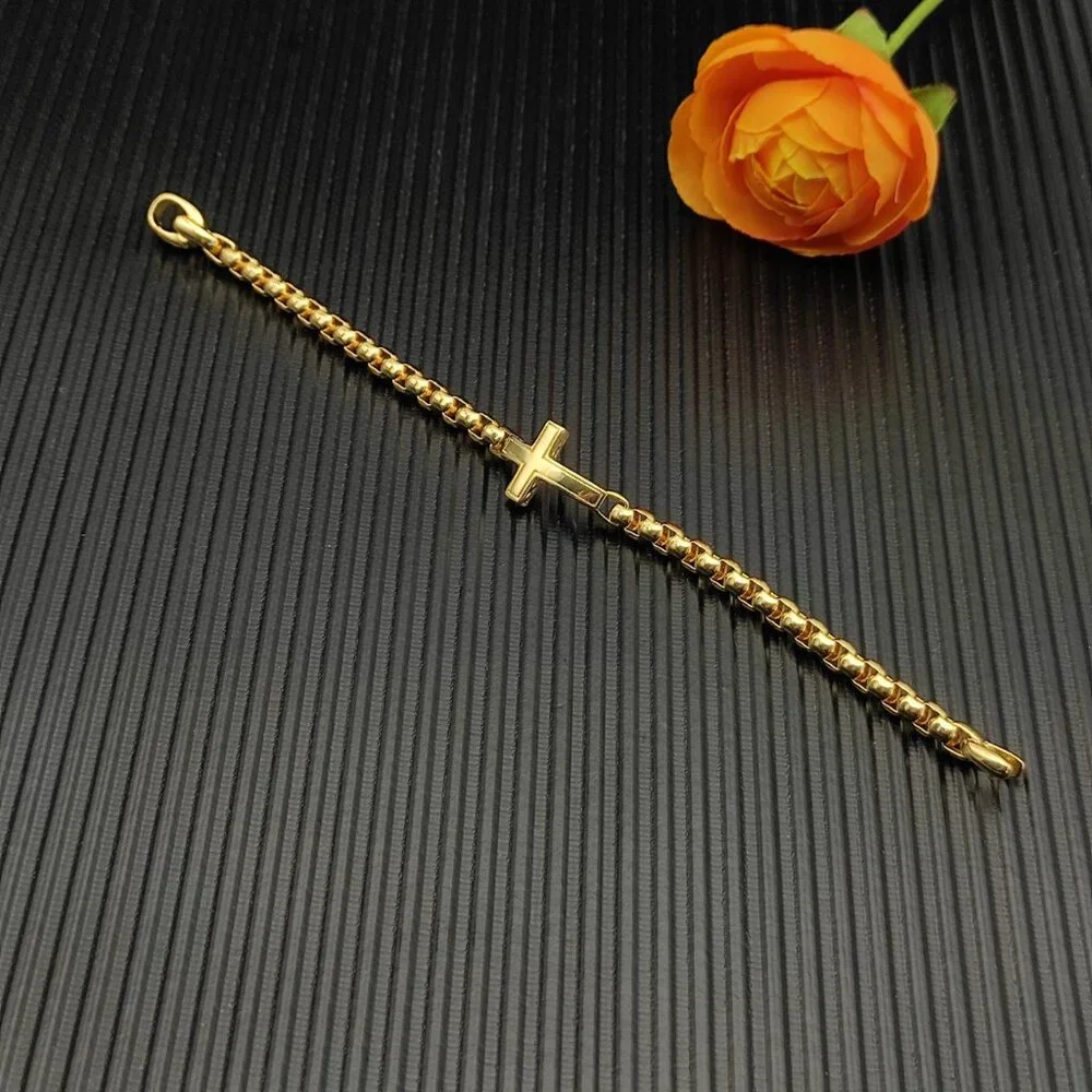 David Yurman Box Chain Cross Bracelet - Picture 5 of 6